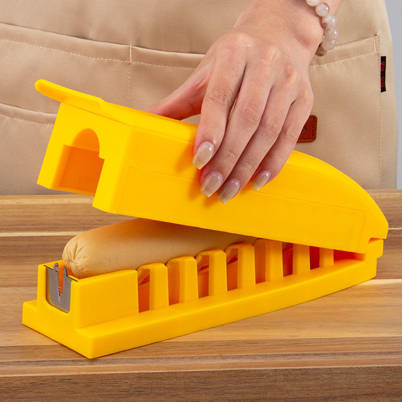 Direct selling barbecue ham sausage cut flower wearing string hot dog knife sausage cut flower opening artifact sausage stall tool