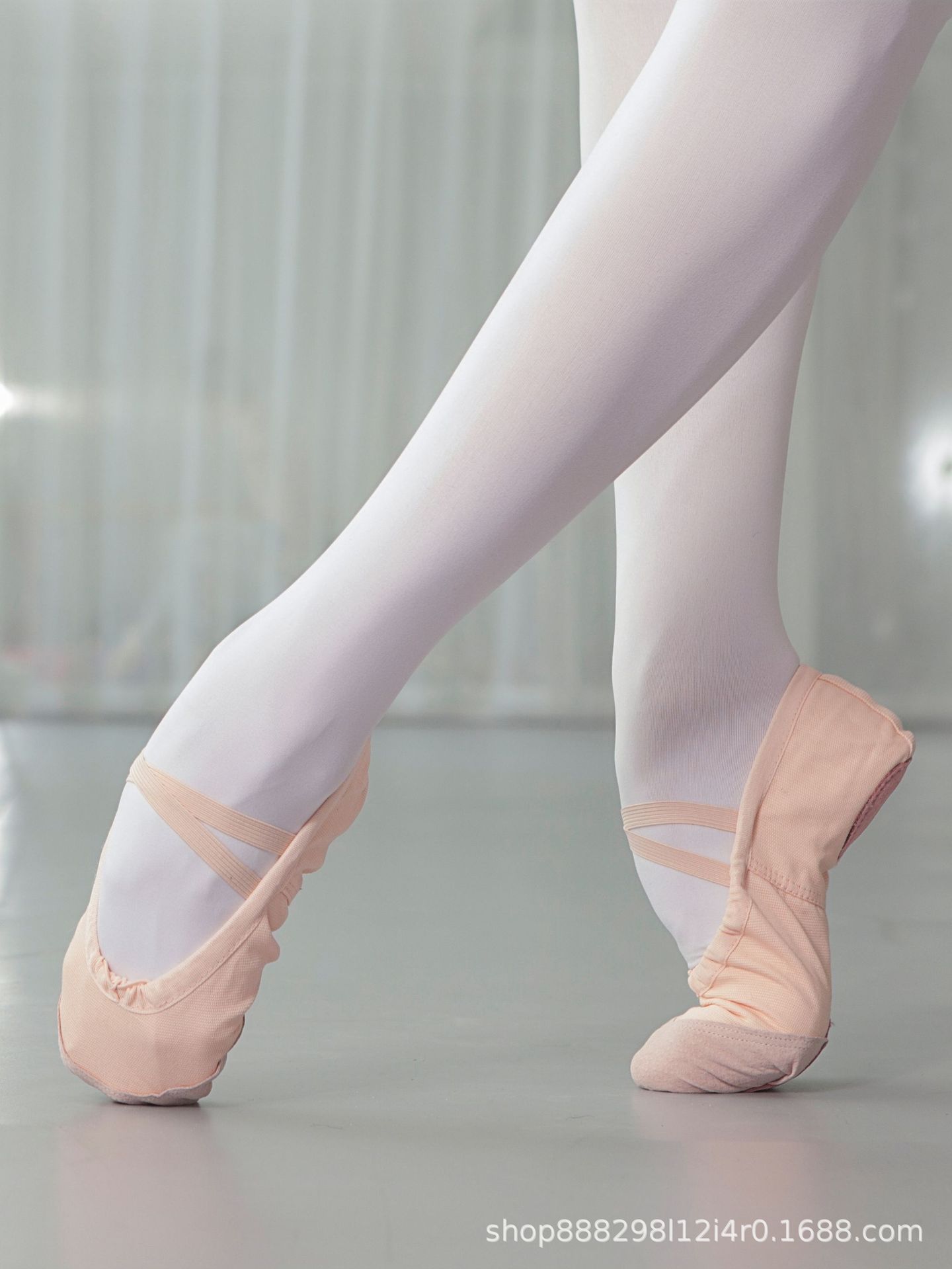 Dance Shoes for Girls and Adults Soft-Soled Chinese Dance Professional Ballet Practice Shoes for Girls Flesh-Colored Classical Dance Shoes