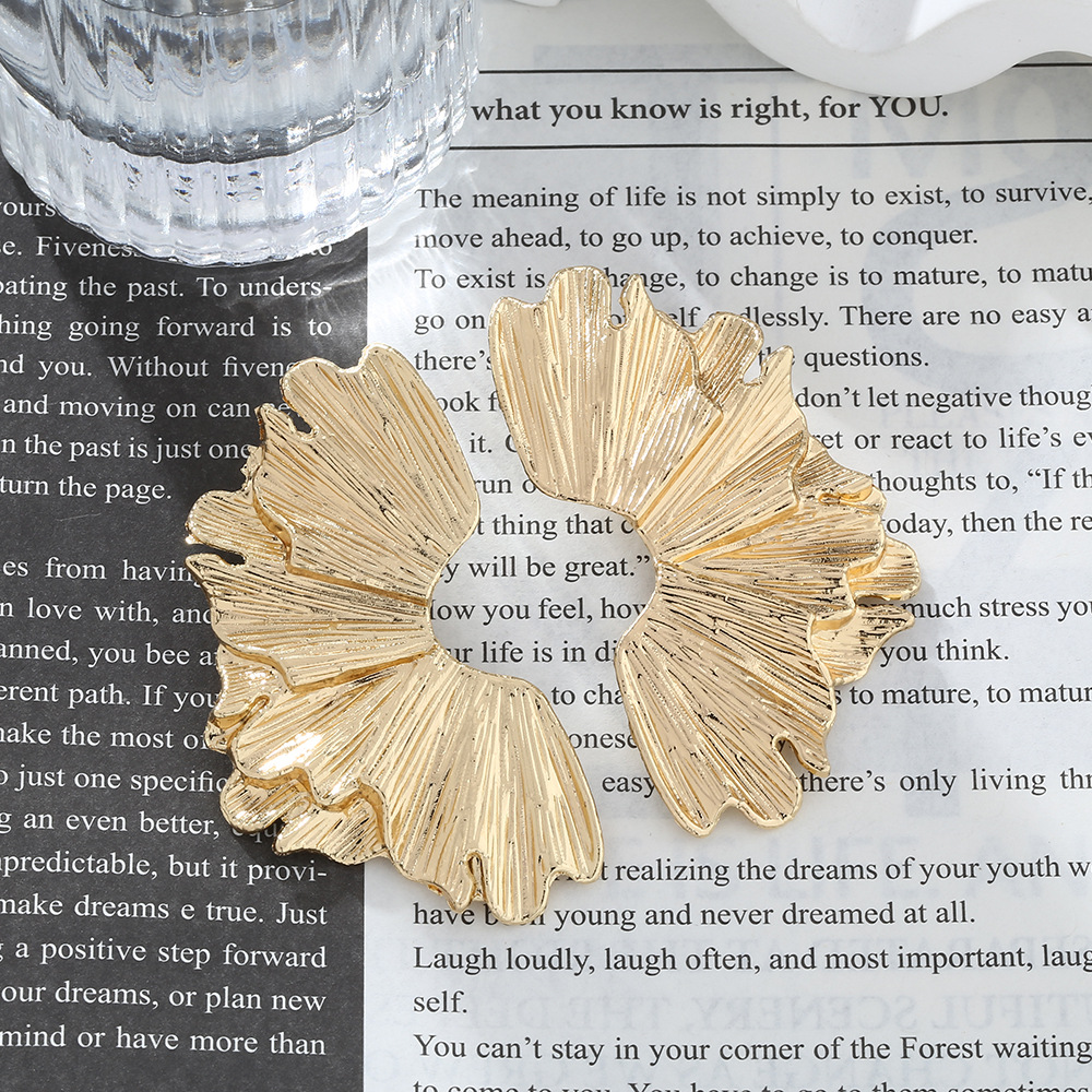 Серьги с симметричными цветами из сплава в стиле тяжелой промышленности, роскошные, для женщин, легко комбинируются