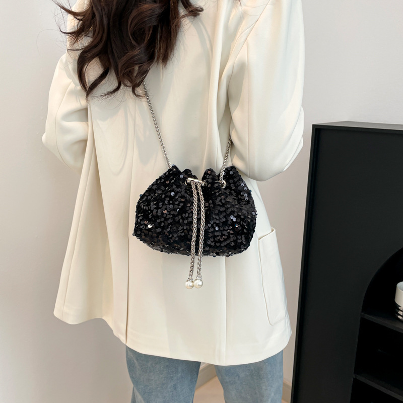 New Trendy Cross-Body Dinner Fashion Personalized Sequin Drawstring 2025 Chain Bucket Shoulder Bag for Women