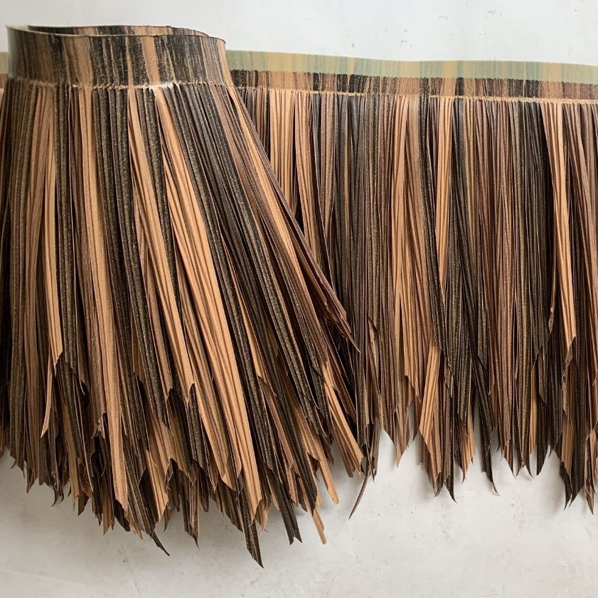 Simulated Thatch Tiles Pe Flame Retardant Outdoor Pavilion Roof Decoration Fake Furry Farmhouse Special Manufacturer Wholesale in Stock