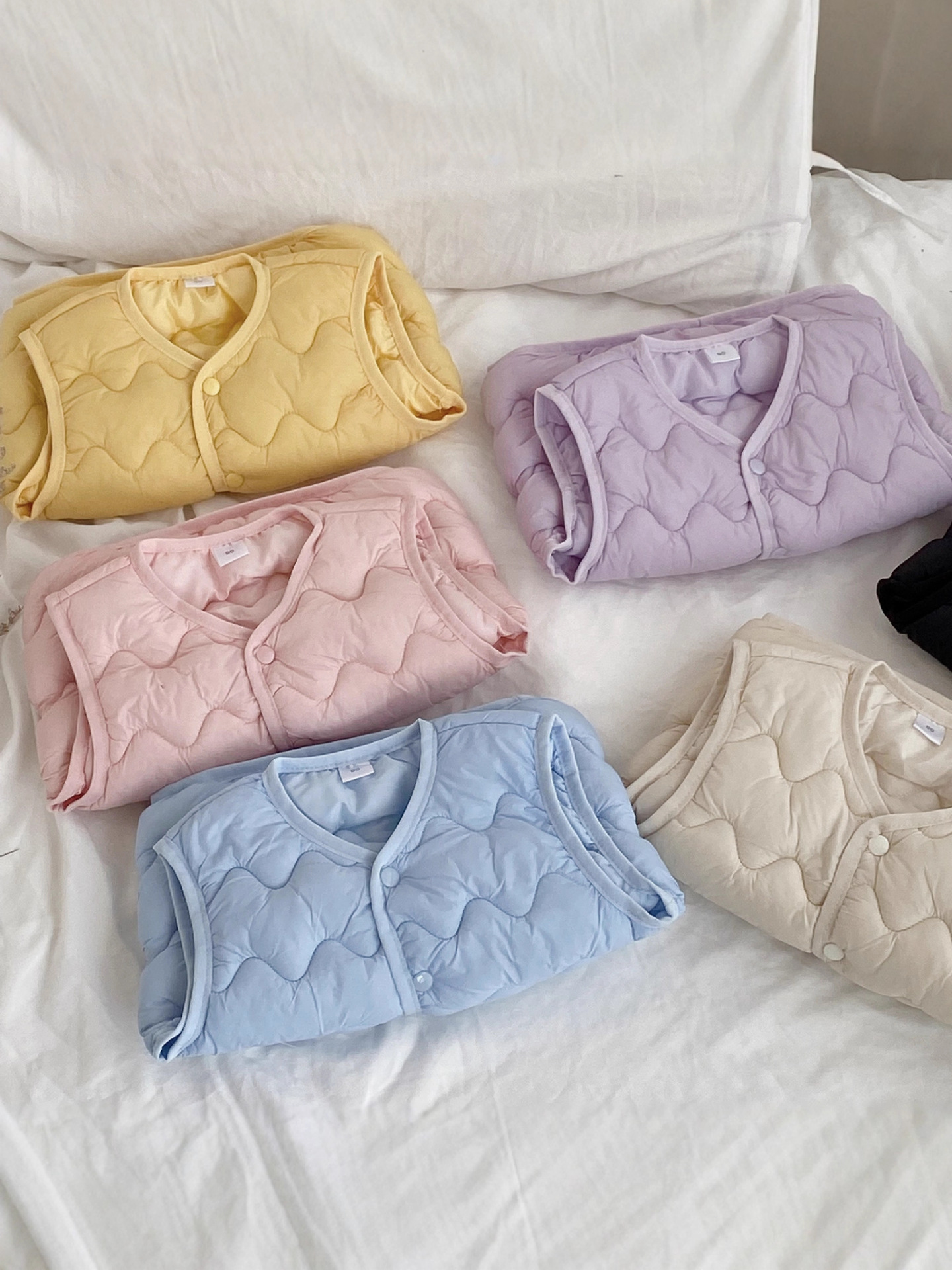 Children's down Cotton Vest Baby Autumn and Winter Vest Boys and Girls Vest Small and Medium-Sized Children Spring and Autumn Inner and Outer Wear Vest 2301