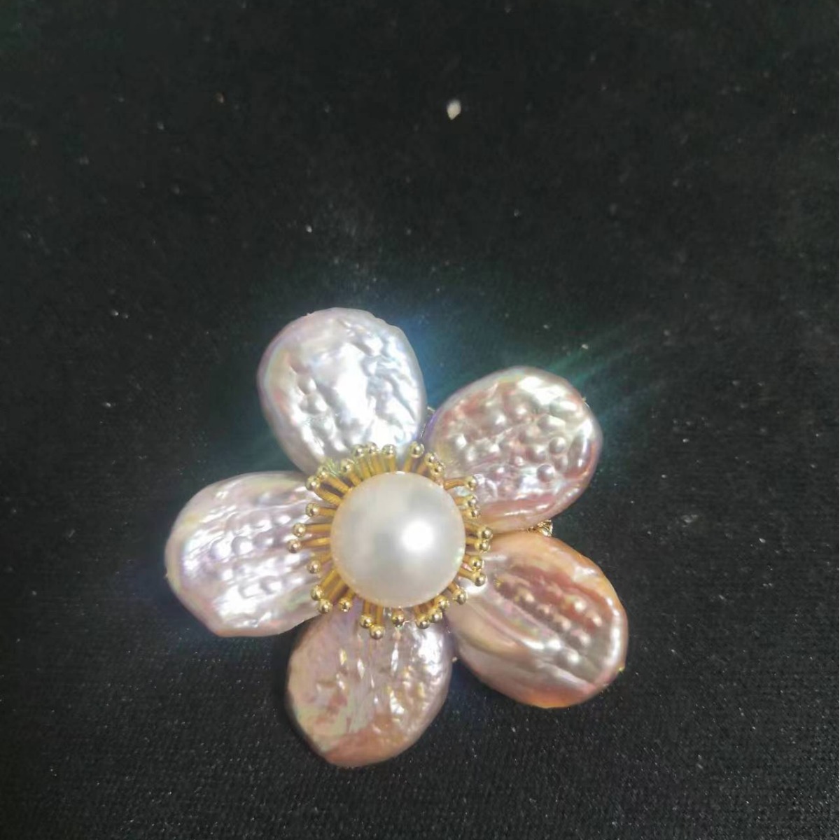 Natural Freshwater Baroque Pearl Ins Flower Corsage Brooch Pin New Women Japanese and Korean Niche Corsage Decoration