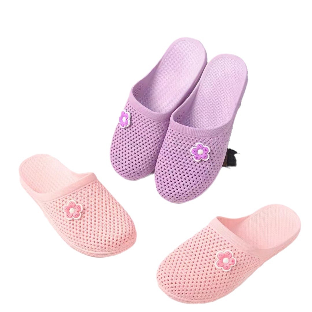 24 Years New Summer Simple Women's Beach Toe Hole Slippers Home Non-Slip Wear-Resistant Breathable Garden Shoes