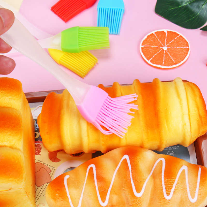 Barbecue Sweep in stock Wholesale small size Silicone Oil Brush Barbecue Brush Silicone Barbecue Brush Food Grade High Temperature Resistant Oil Brush