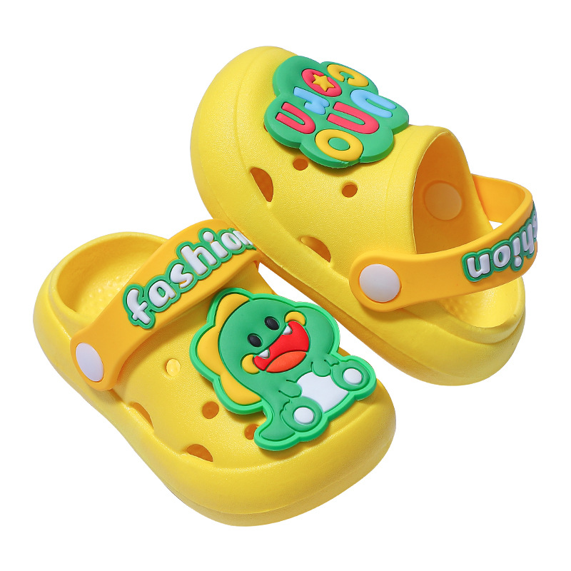 Children's Slippers New Cartoon Hole Shoes Men's Baby Slippers Home Wear Soft Bottom Non-slip Sandals for Boys and Girls