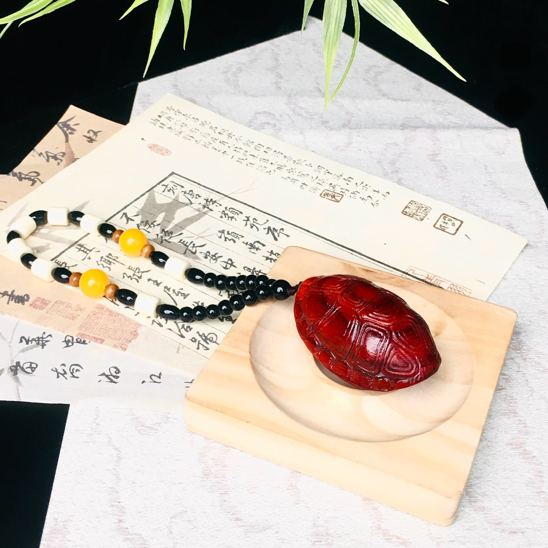 Red Sandalwood Tortoise Shell Handle Piece