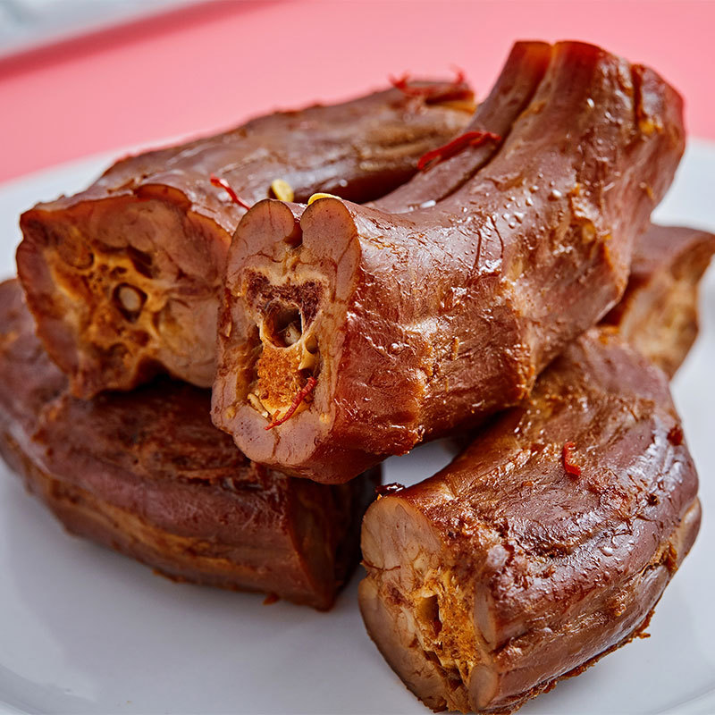 Zhou Hei Ya Rattan Pepper Flavor Braised Duck Neck 140g Spicy Braised Snacks Snacks Wuhan Specialty Delicatessen Meat