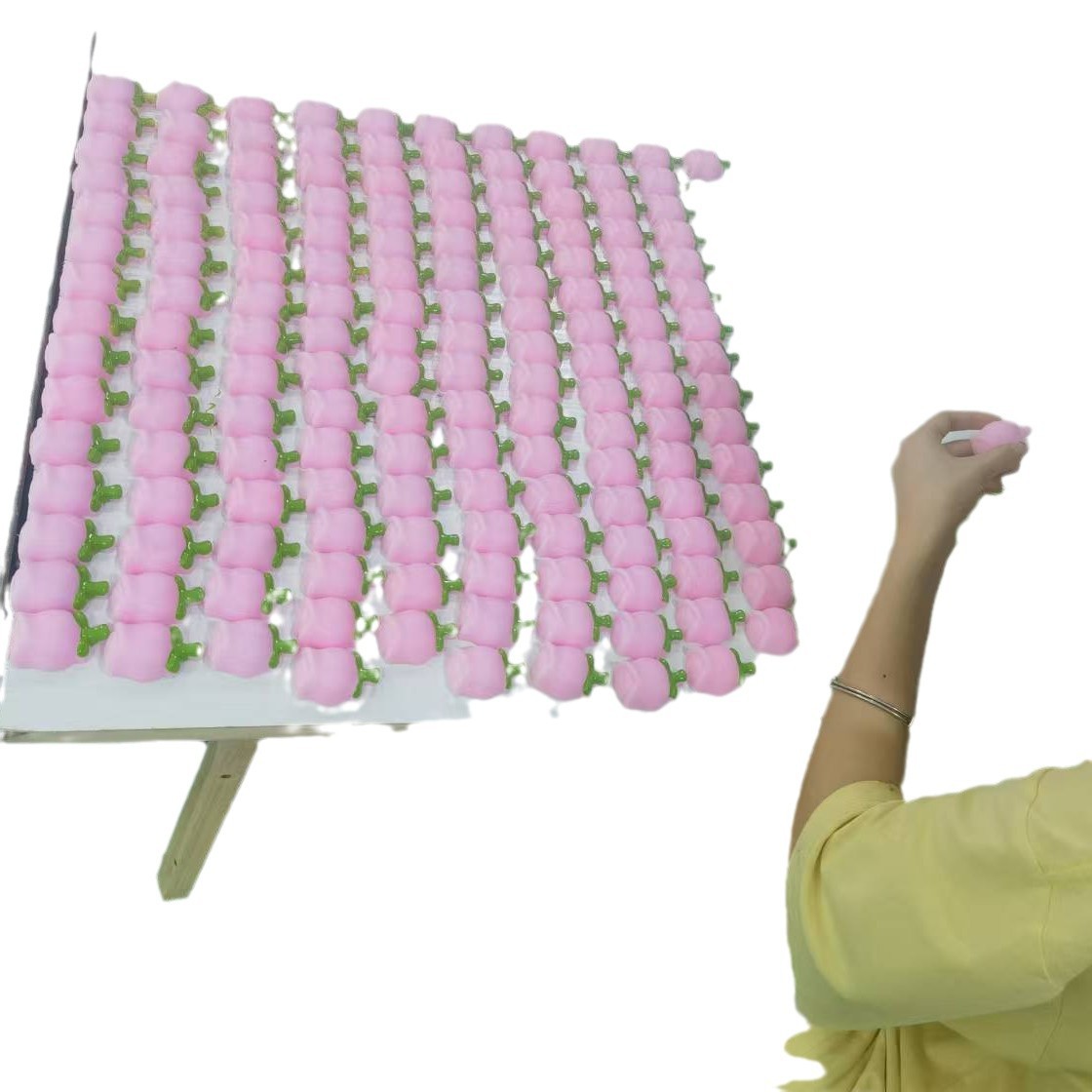 Factory direct 8-10 grams of pinching music small dumplings animal dumplings decompression pinching music vent toys