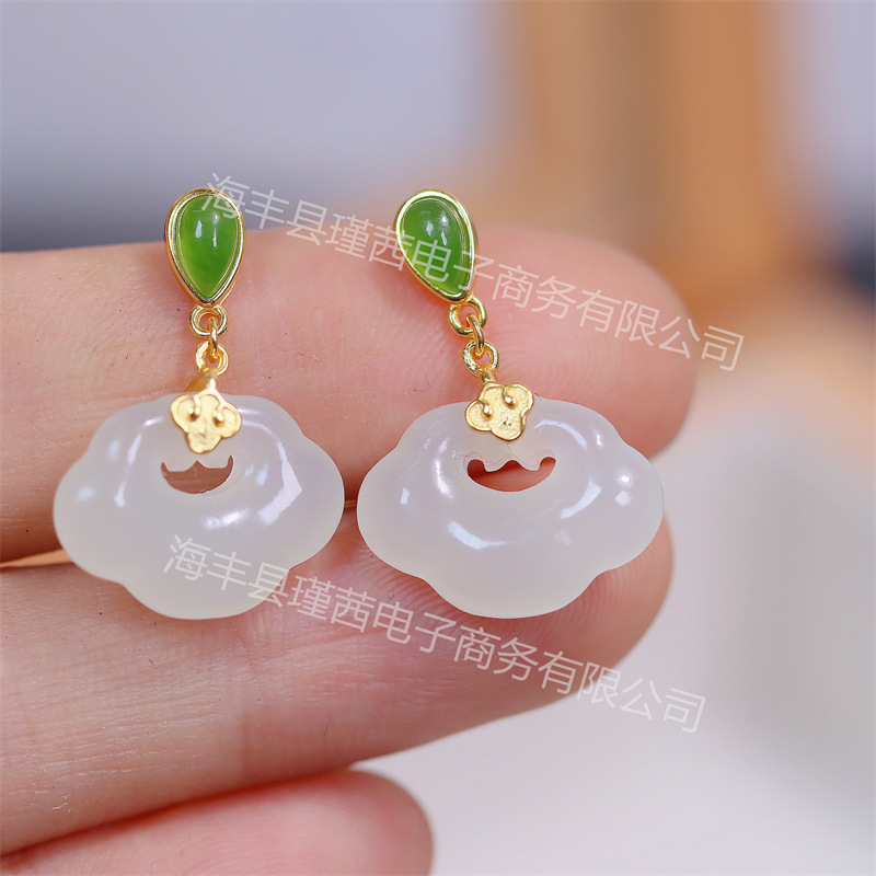 New Vintage Hetian Jade Stone Peace Lock Earrings New Chinese Style Blue and White Jade Cloud Ear Hook Xiangyun Ear Nail Earrings