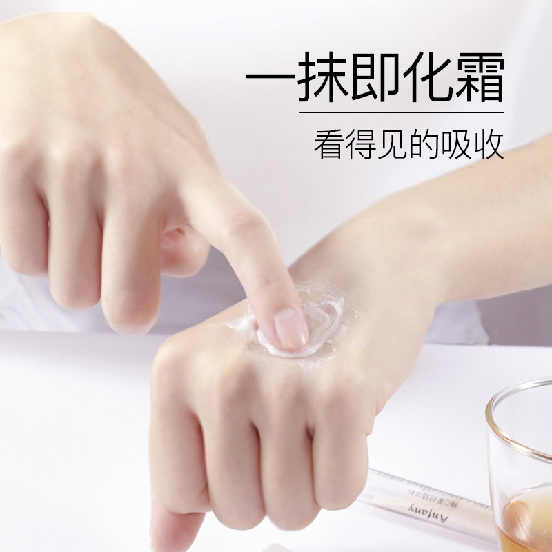 Collagen Filled Powder Cream Filled with Depressions to Lift Pattern Fade Fine Pattern Compact Vc Filled Powder Cream