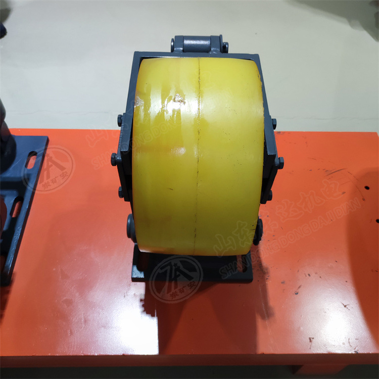 Роликовый танк L45, удобная установка и обслуживание, хорошая амортизация, стабильная работа, долгий срок службы