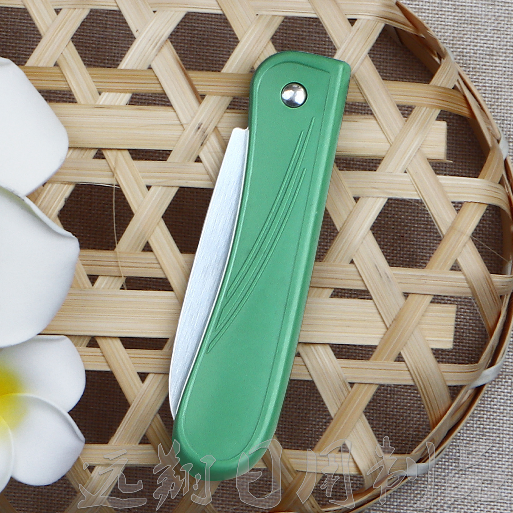 Fruit knife household kitchen peeler folding knife wholesale 1 yuan shop cut fruit portable stainless steel peeler