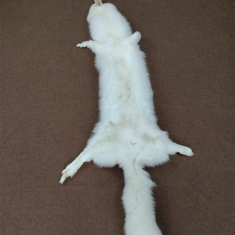 Wholesale whole fox fur blue fox fur white fox red fox primary color leather fur one living room bedroom fur decoration