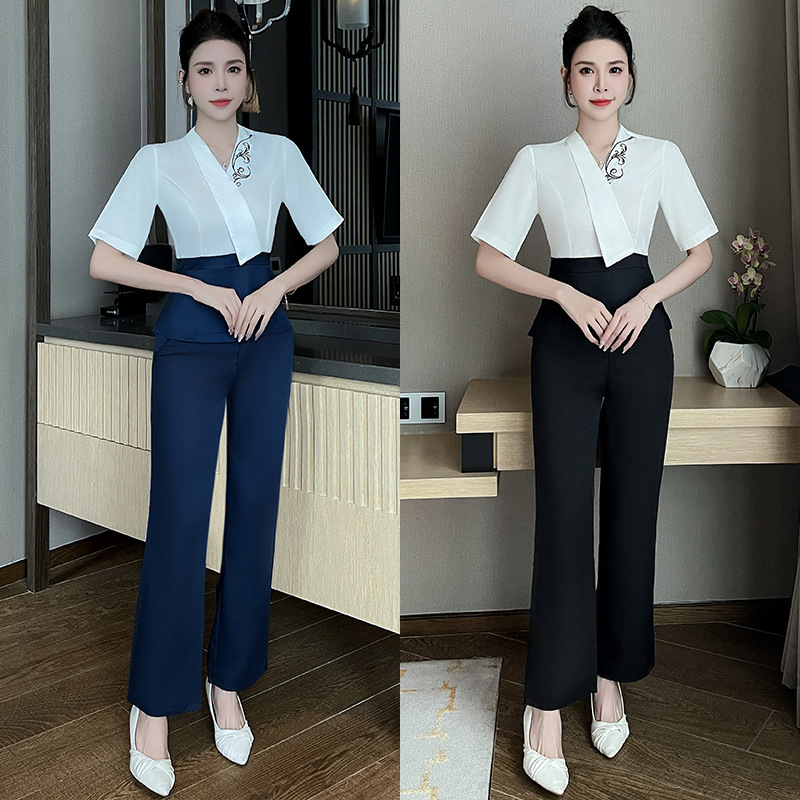 2024 осень и зима новые рабочие одежды косметолога уменьшающие возраст ванна для ног работа одежда стройнящая темпераментная 1383