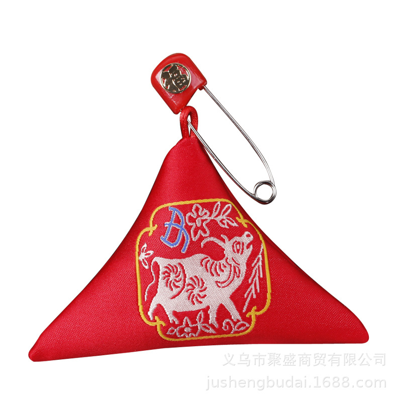 Red Embroidered Triangle Bags Zodiac Safety Pane Bag Handmade Neck Hanging DIY New Chinese Style Bags