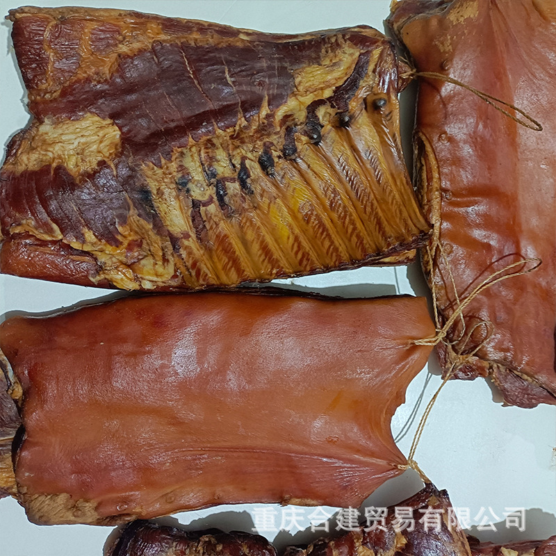Firewood-Smoked Bacon, Chinese-Style Pork Chops for New Year Goods, Street Stall and Exhibition Bacon Ribs, Smoked Bacon Manufacturer Supply
