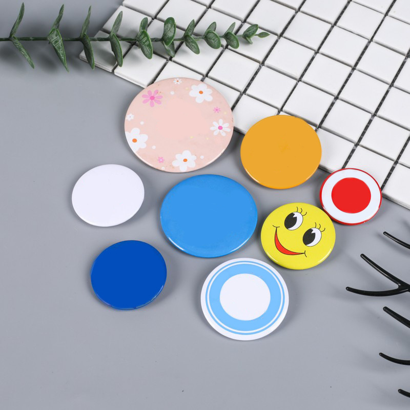 Factory Direct Supply Uv Color Printing Processing Badge Metal Surface Spray Painting Tinplate Badge Film Uv Printing Production