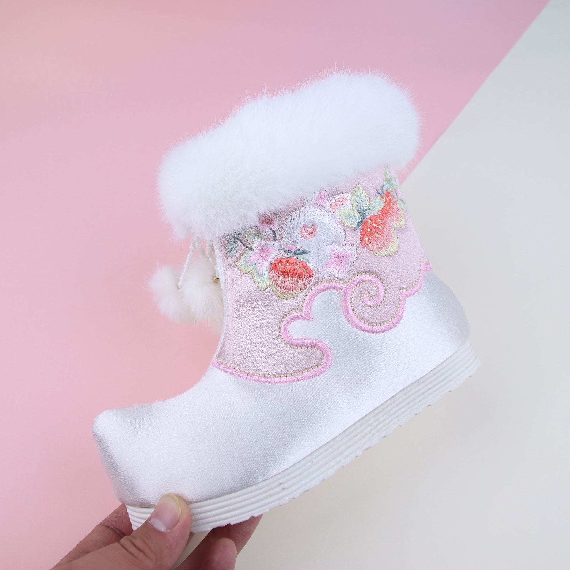 [Rabbit Centipede] 2023 Winter New Girls Han Dynasty Boots Chinese Style Retro Embroidered Plus Velvet Boots Children's Snow Boots