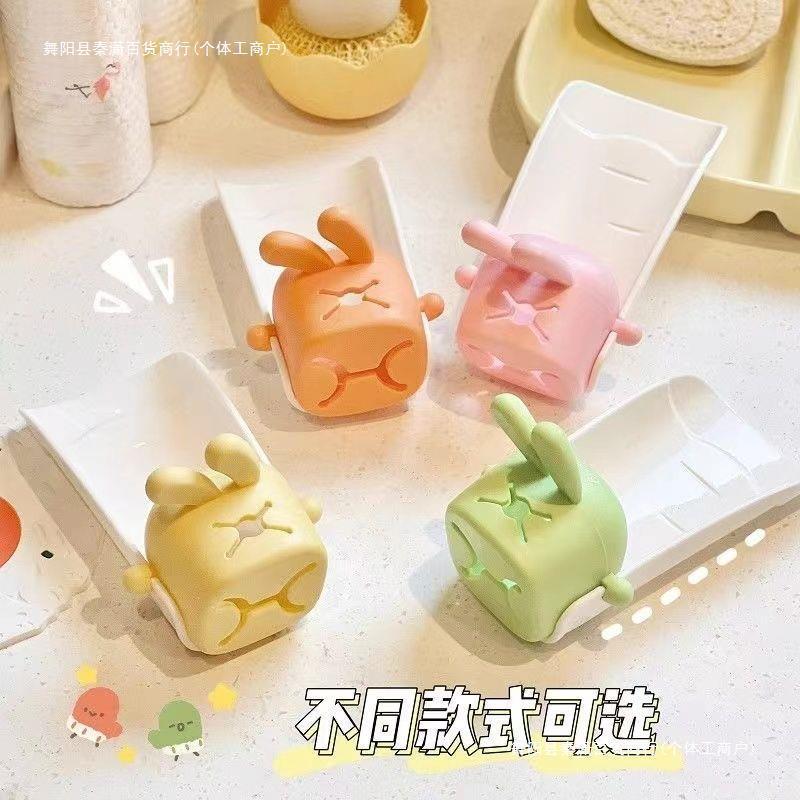 Rabbit children cartoon faucet extender splash proof toilet kitchen faucet cute rabbit