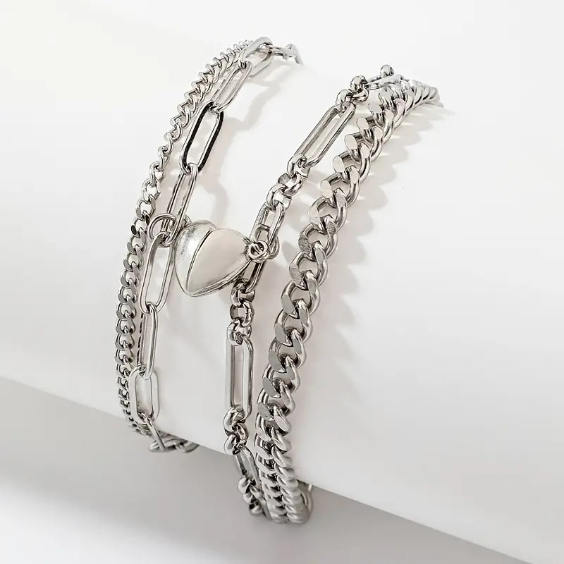 Titanium Steel Spliced ​​Love Magnet Couple Bracelet, Heart-Pounding Attraction, Non-Fading Jewelry, Gift for Men and Women