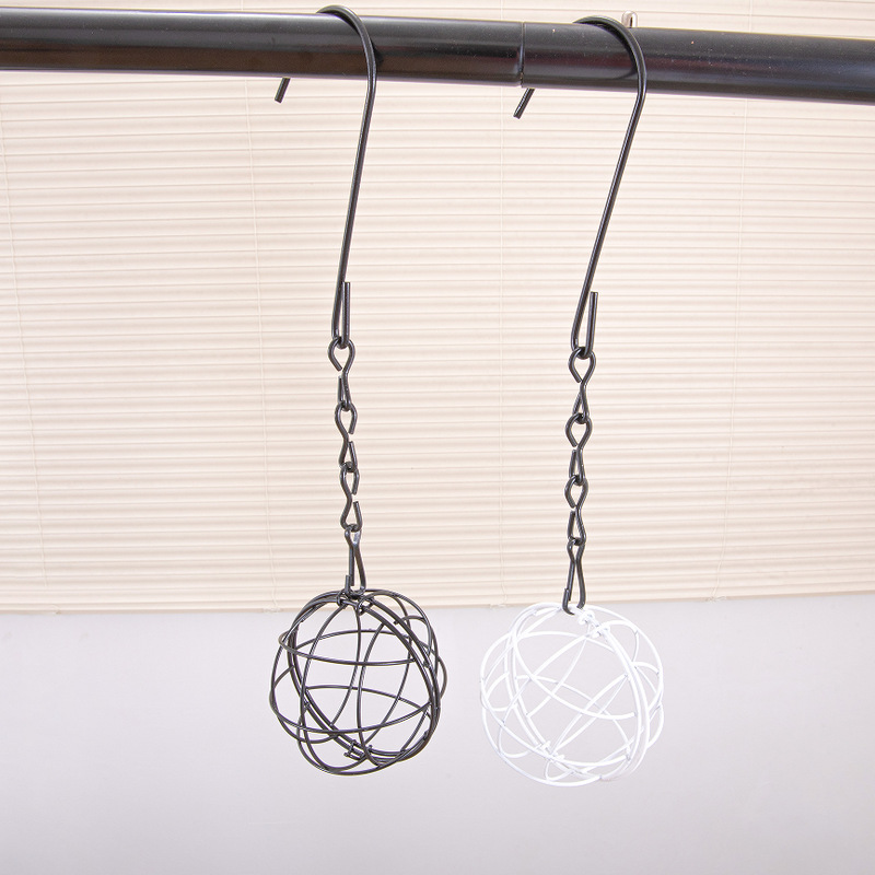 Cross-Border Exclusive Metal Wrought Iron Outdoor Bird Cage Feeder, Hollow Bird Feeder, Candy Tin Gift Box