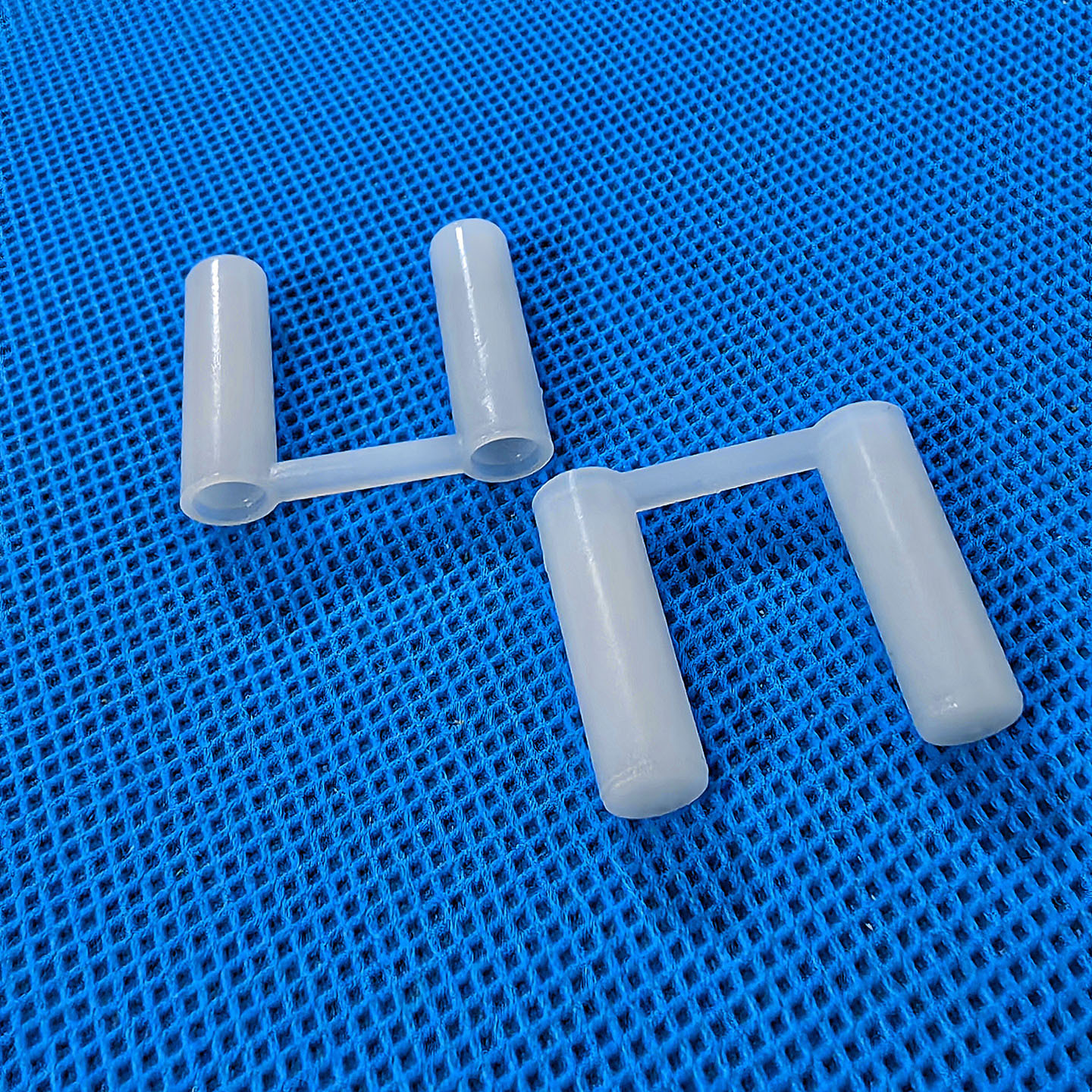 4.0 European gauge sheath 4.8 regulations Korean gauge plug protective sleeve PE plastic bipolar power pin dust cover