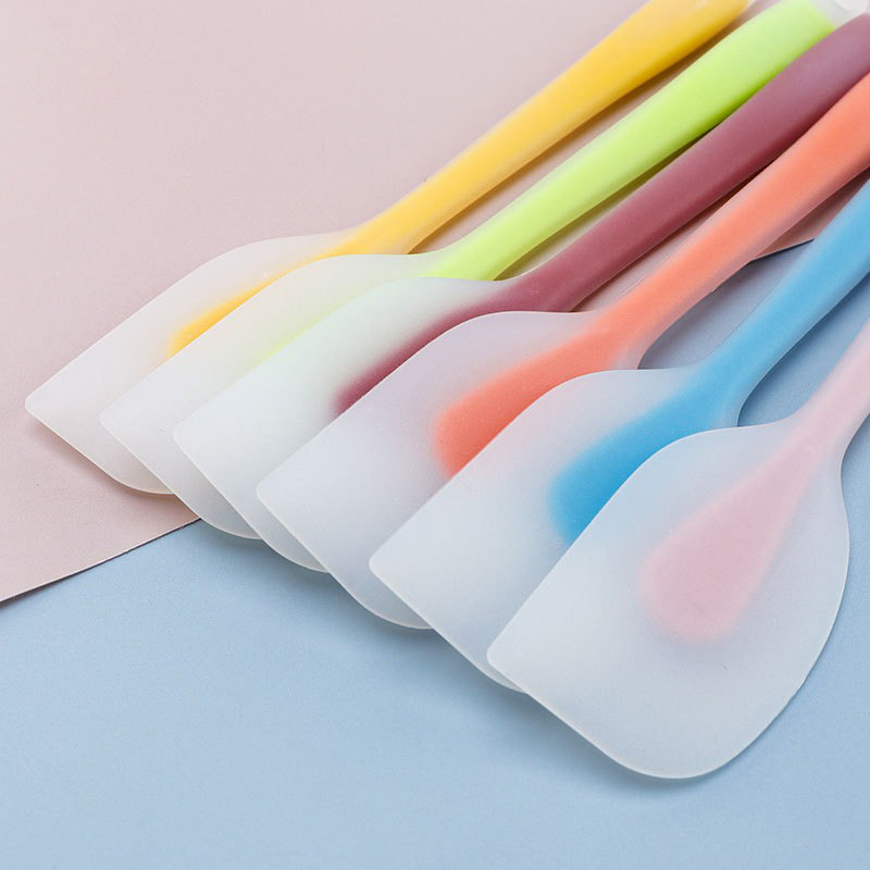 Scraper Translucent Silicone Scraper Integrated Semi-permeable Silicone Scraper Cream Scraper Blade Cake Spatula Baking Tool