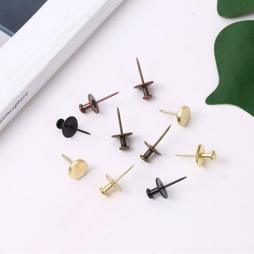 Коробка с двойными головками из цинкового сплава гвозди для пробковых досок