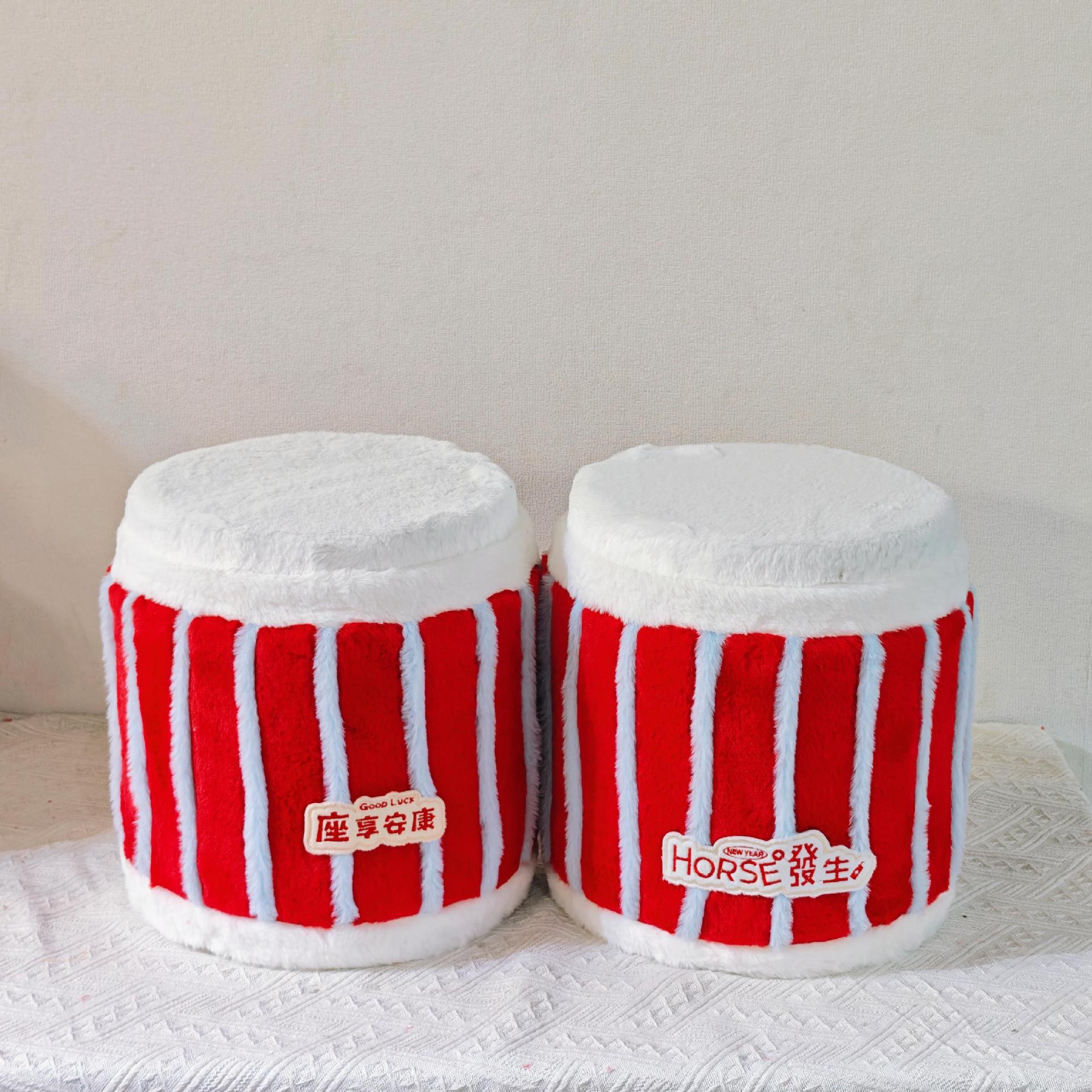 Новогодний подарочный пакет Пакет с хорошими вещами Закусочный подарочный пакет Корпоративный подарок для сотрудников Табурет