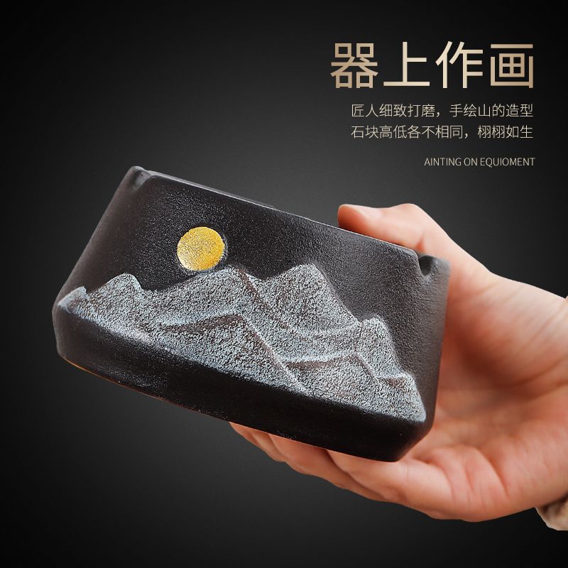 Light Luxury Ashtray Black Pottery Creative Ceramic Cigarette Cup B&B Hotel Home Living Room Tea Table Windproof Ashtray with Lid