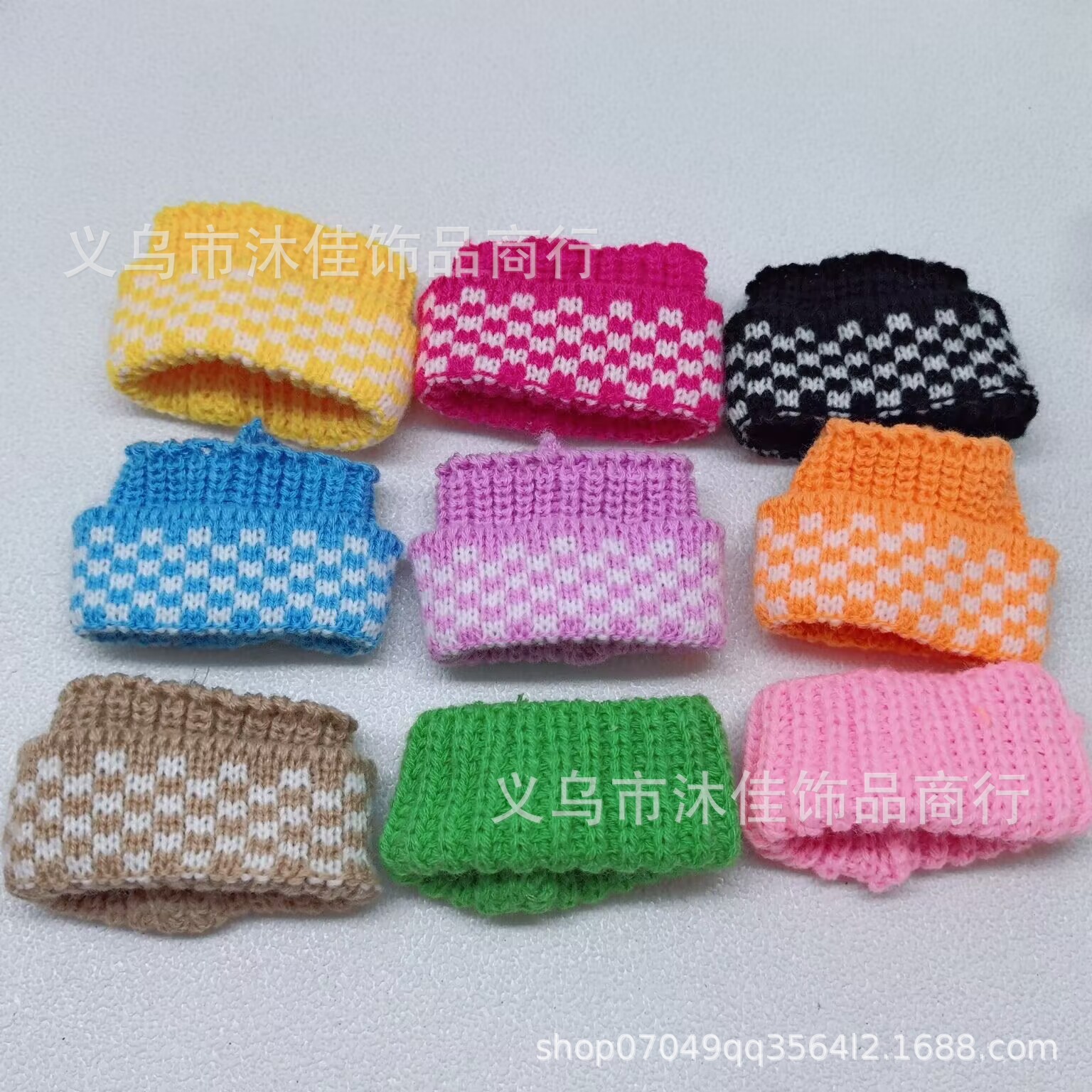 (Hat only) One or two generation keychain 17cm Labubu hat clothes pendant cloth cloth hat