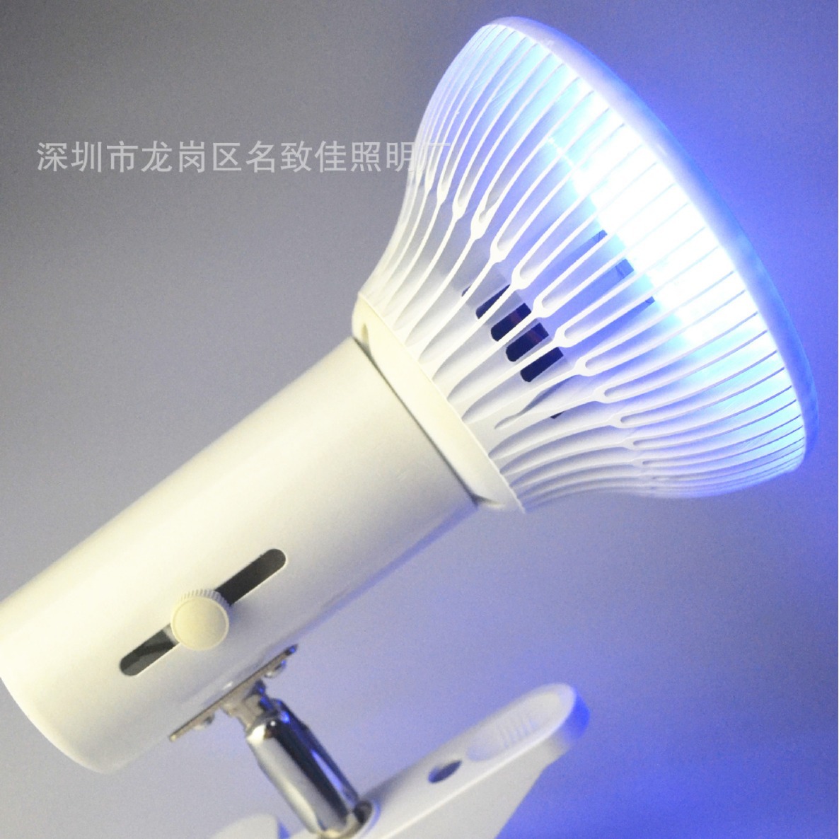Amazon Hot Selling Newborn Blue Light to Remove Yellow and Retreat Compound Blue Light led Home Blue Light Spotlight