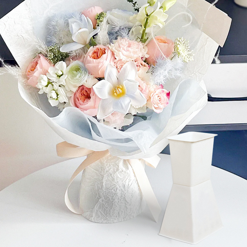 Flower Shop New Flower Wrapping Tool Square Plastic Tube Plastic Liner Base Flower Shop Mini Packaging Material Shell