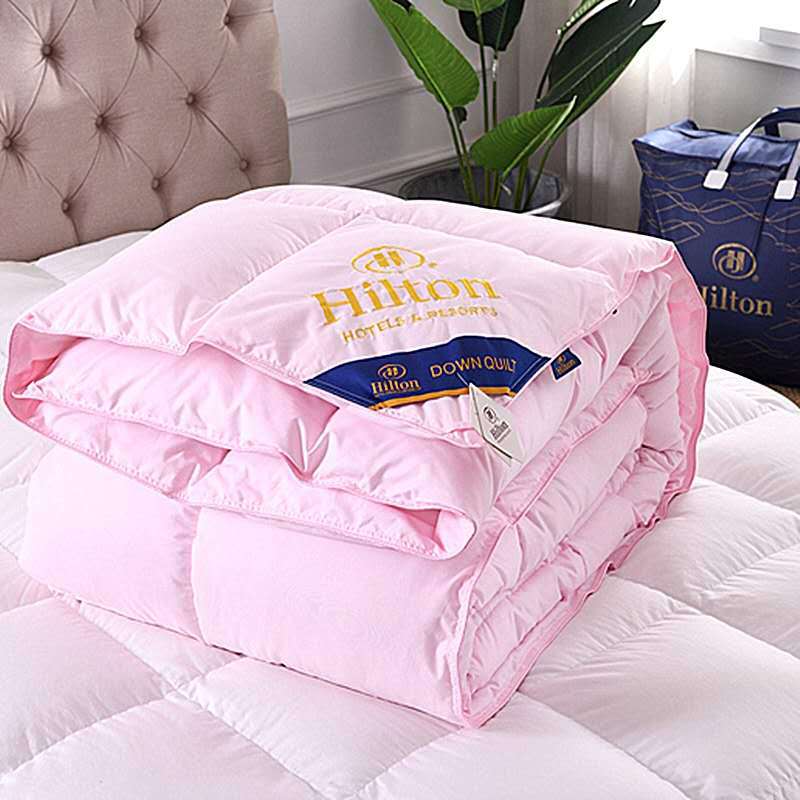 Hotel quilt Hilton feather velvet quilt in spring, autumn and winter is thickened quilt core wholesale company group purchase micro-business explosions