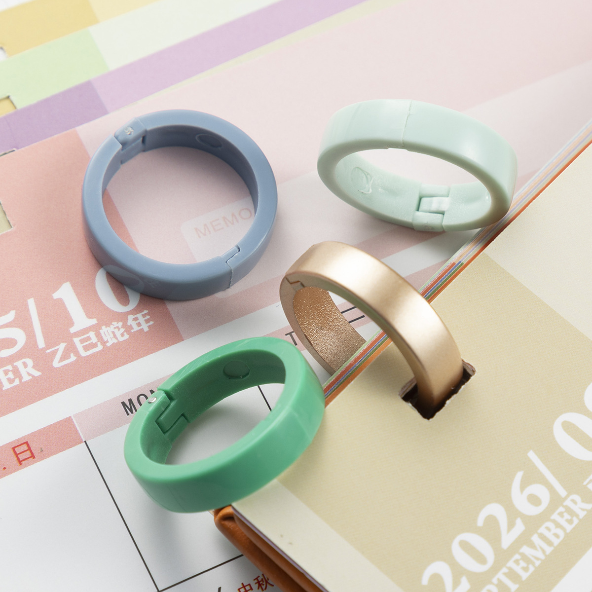 Wholesale 20mm Multi-Color Binder Rings for Calendar, Open Rings, Plastic Binding Rings in Stock