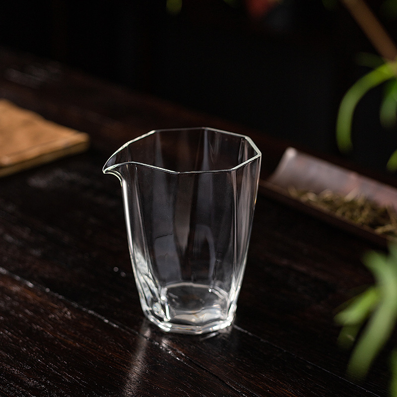 Thickened heat-resistant fair cup glass transparent tea filter kung fu tea set accessories tea sea tea container tea missing