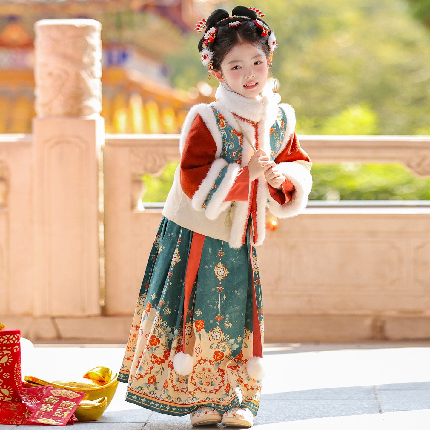 Hanfu for Girls, Winter 2025 New Style, Children's Traditional Chinese Style Winter Outfit, New Year Greeting Outfit, Thickened Ancient Costume for the New Year, Autumn and Winter