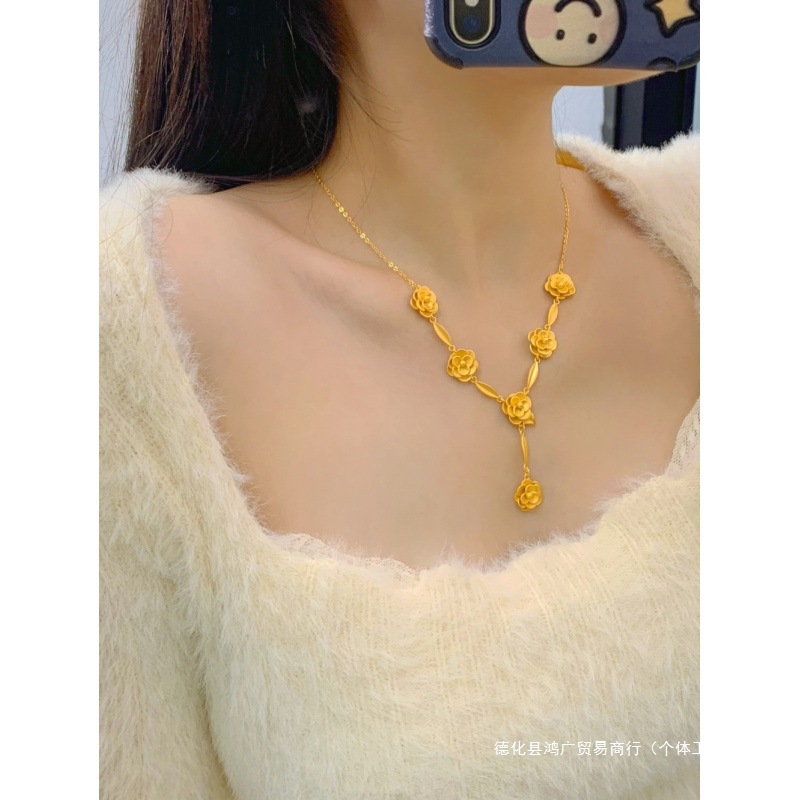 Authentic New Chinese Style Sand Gold Three-Piece Set of Simulated Camellia Necklace Women's Set High-End Gold-Plated Color Decoration Hongguang