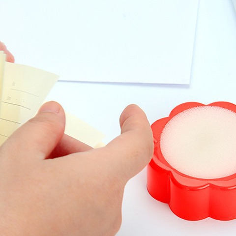 Sponge tank pool wet hand equipment office stationery counting money dip tank plum blossom type water tank financial supplies