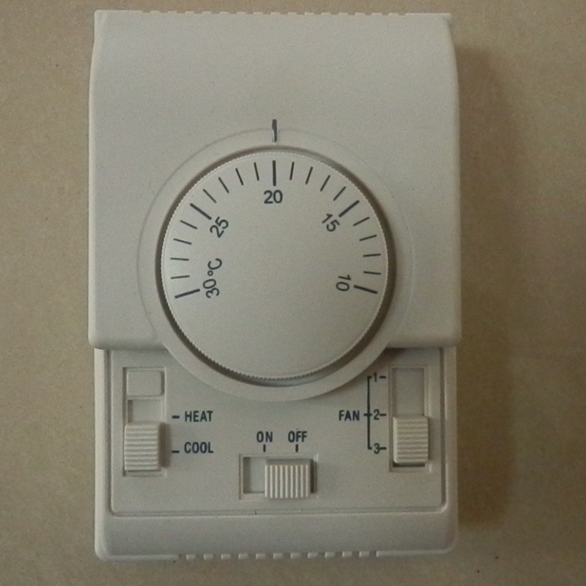 Термостат управления центральным кондиционером завода