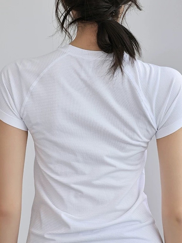 Spring and Summer New Sports Fitness Short-sleeved Quick-drying Yoga Suit Running Training Top Tight Slim T-shirt