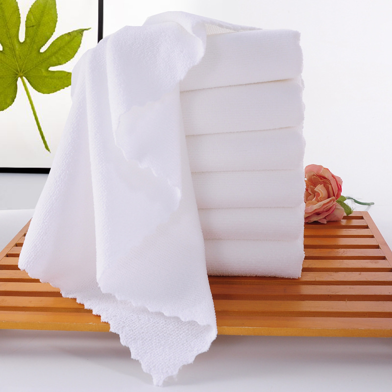 Manufacturer Sells Wholesale Thickened White Towels for Hotels, Bathhouses, Disposable Barber Shop White Towels and Square Towels