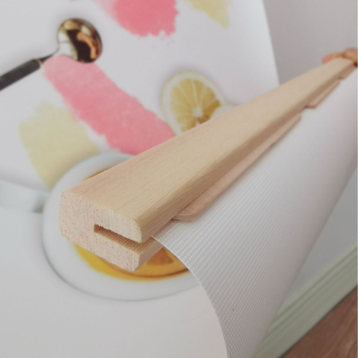 Factory wholesale creative DIY wooden hanging painting shaft pole poster decorative painting wooden shaft hanging painting clip calendar hanging flagpole