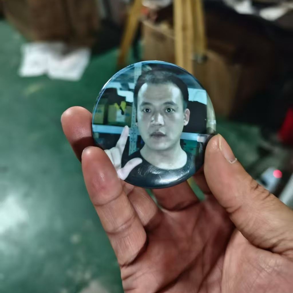 Ai Badge Printing Ai Commemorative Medal Photo Machine Raster Painting Event Creative Interactive Device for Sale and Rental Display