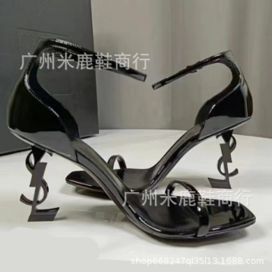 2023YS Woods same style black patent leather sexy one-strap metal letter heel high heel sandals female socialite style