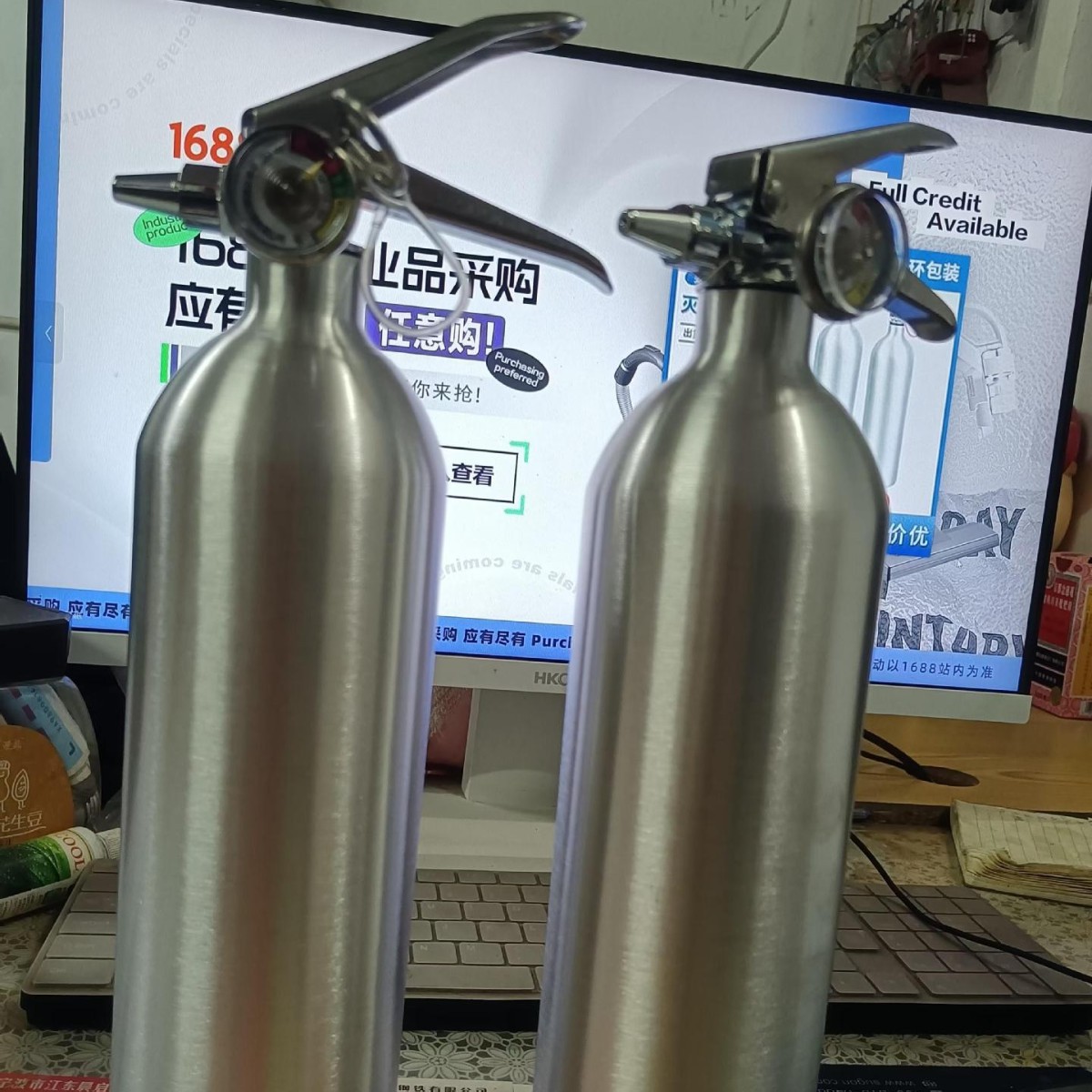 Fire extinguisher aluminum bottle aerosol aluminum bottle aerosol aluminum can spray fire extinguisher bottle refrigerant can fire extinguisher bottle bayonet