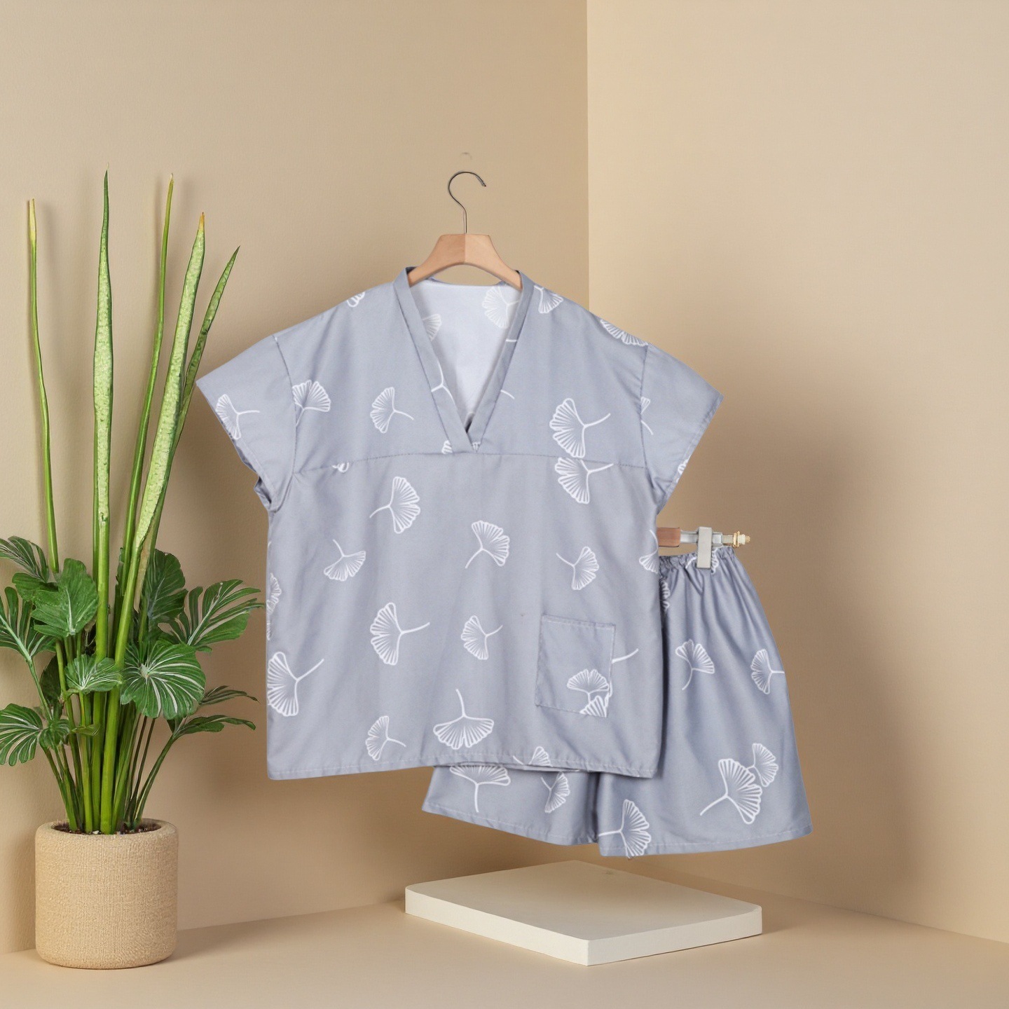 Disposable Sauna Suit, Steaming Suit, Women's Bath Suit, Moxibustion Massage Suit, Bathhouse Massage Men's Bathrobe, Essential for Steaming