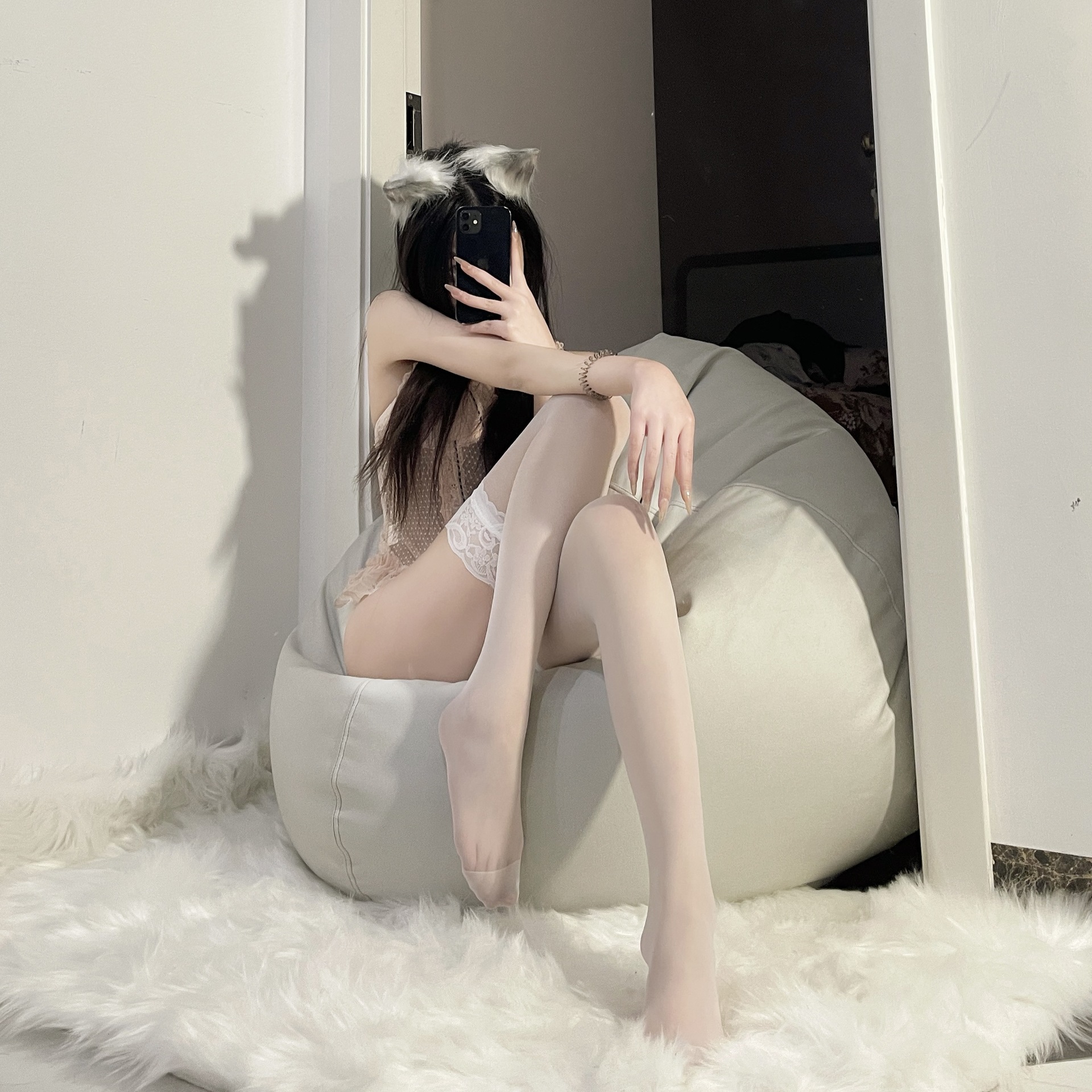 Sexy lace transparent stockings thigh socks European and American hand tear sexy stockings sexy underwear women's foreign trade