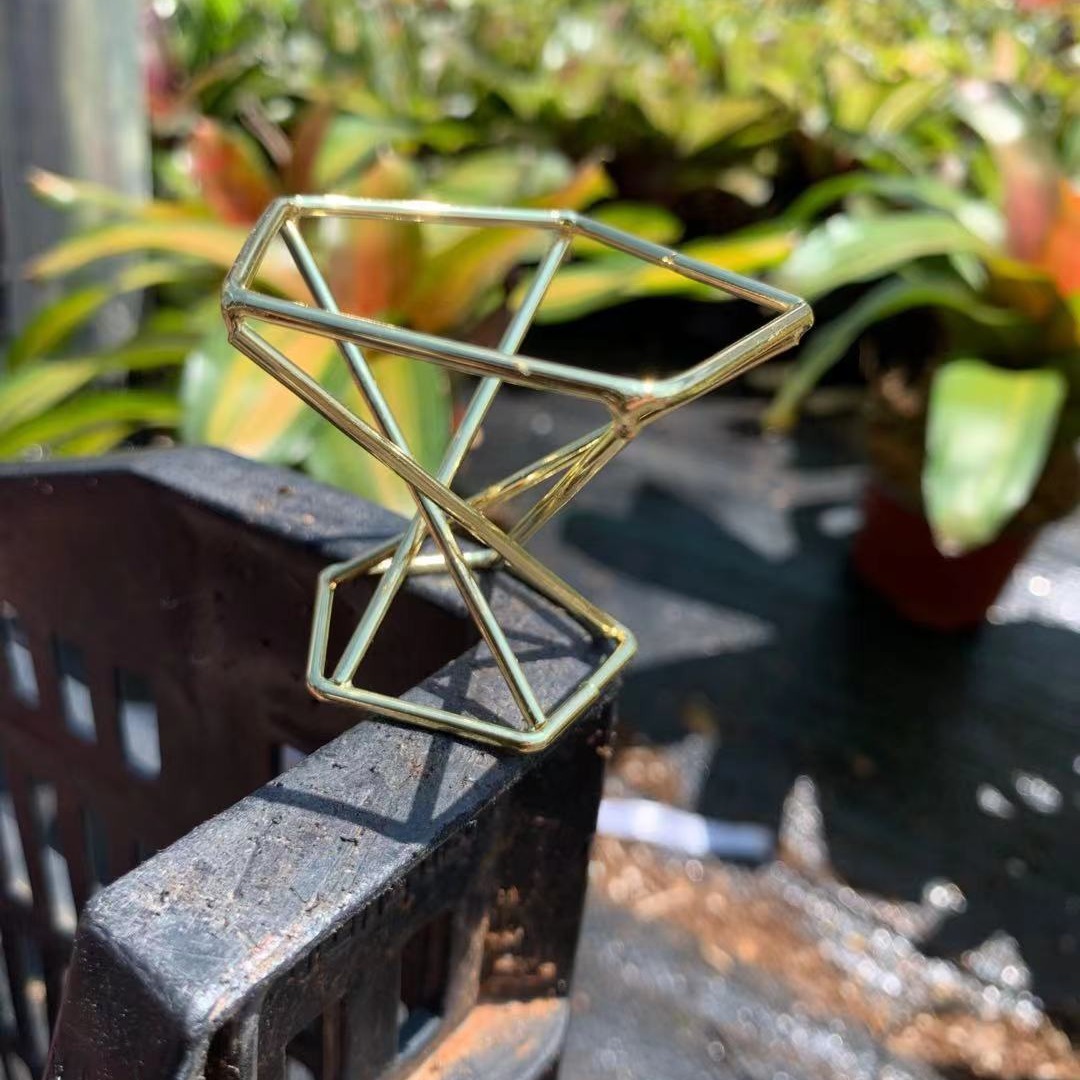 Factory Direct Air Pineapple Base Rose Gold Spiral Bracket